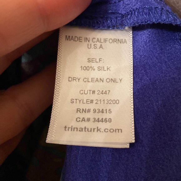 TRINA TURK Peacock Print Silk Racerback Tank - Picture 9 of 9